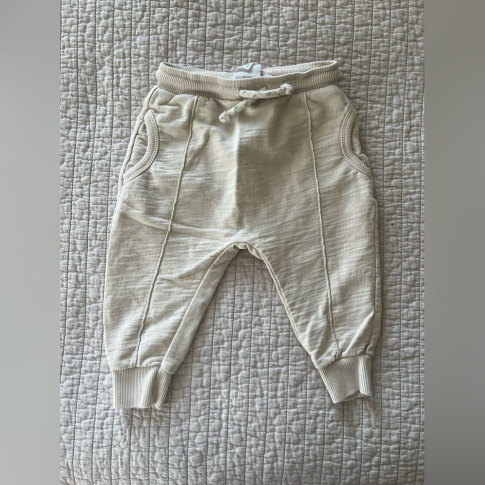 Cream Zara Jogger Sweatpants
